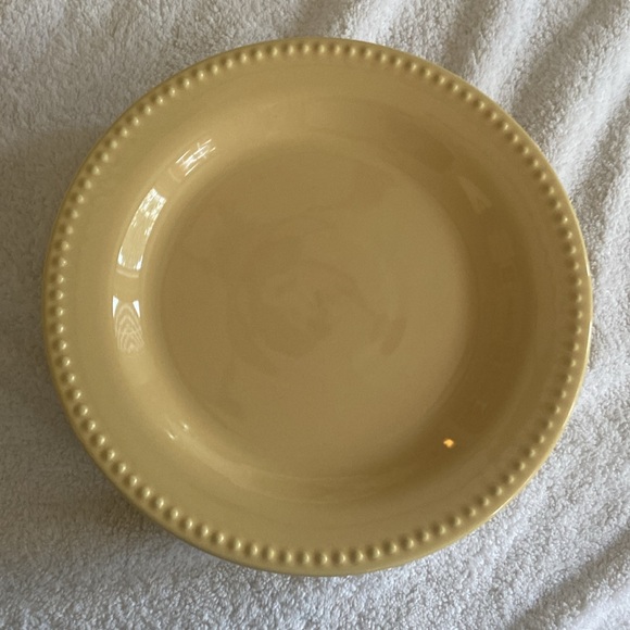 Pottery Barn Emma Yellow Dinner Plate set of 4 - Picture 3 of 16